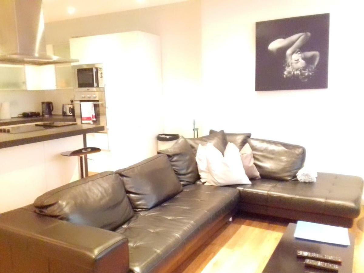 Stylish 1 Bed In Earls Court Apartment Лондон Екстериор снимка