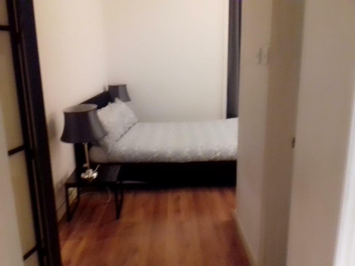 Stylish 1 Bed In Earls Court Apartment Лондон Екстериор снимка